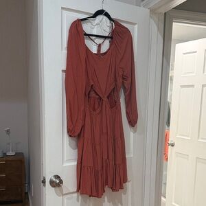 Women's Rust Long-Sleeve Tiered Dress